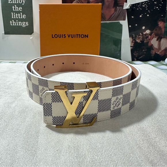Louis Vuitton Checkered White and Gold Belt - Picture 1 of 8
